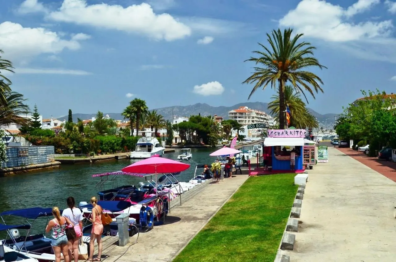 Apart-Rent Apartment Bahia 0022 Empuriabrava 0*,  Spain